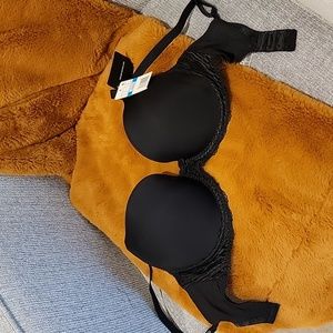 Wacoal Black 32DDD Bra